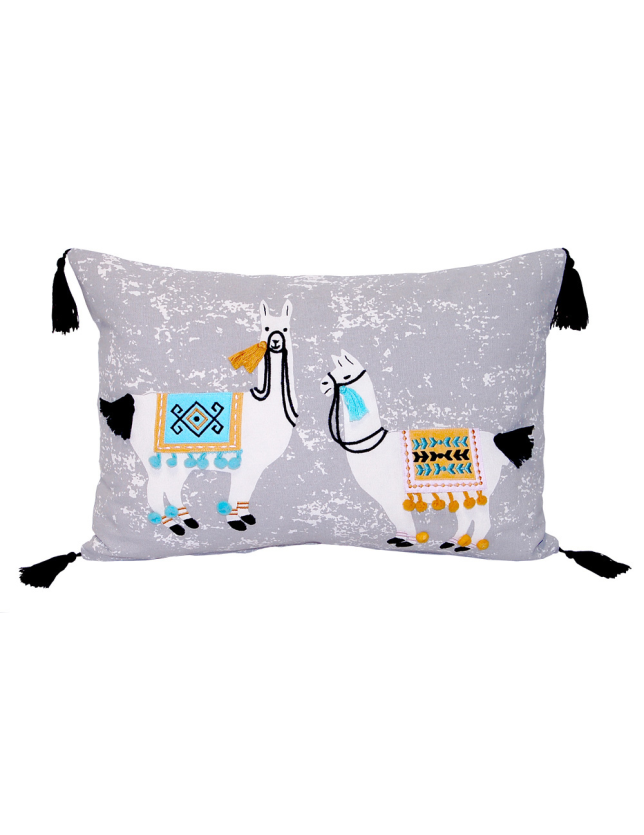 ALMOFADA 30*45 LAMAS C/ BOLAS - 56041361