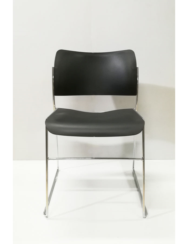 CADEIRA PRETA ESTRUTURA CROMO ASSENTO PLASTICO POLIPROPILENO  - 1894