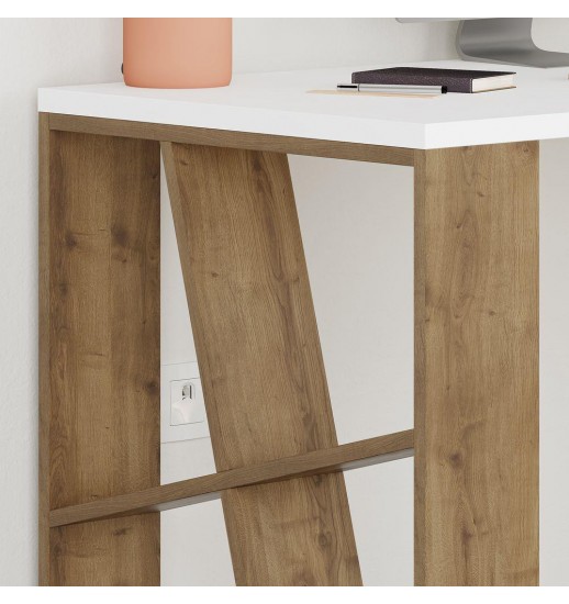 SECRETARIA AFEIRA HONEY WORKING...