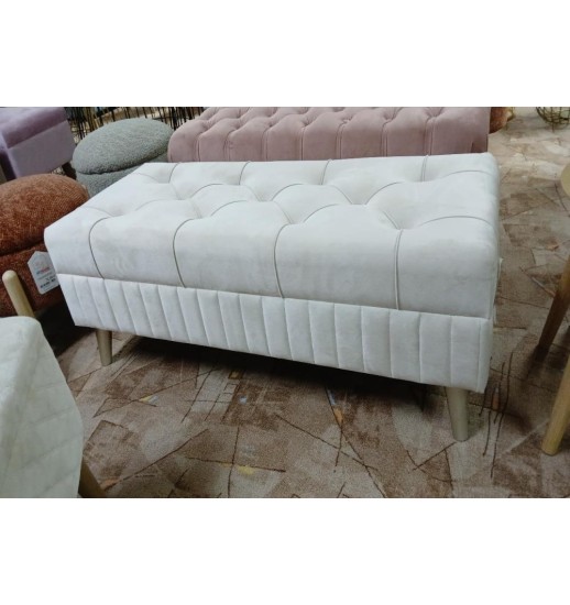 BANQUETA BEGE PEQUENA 101*41*37...