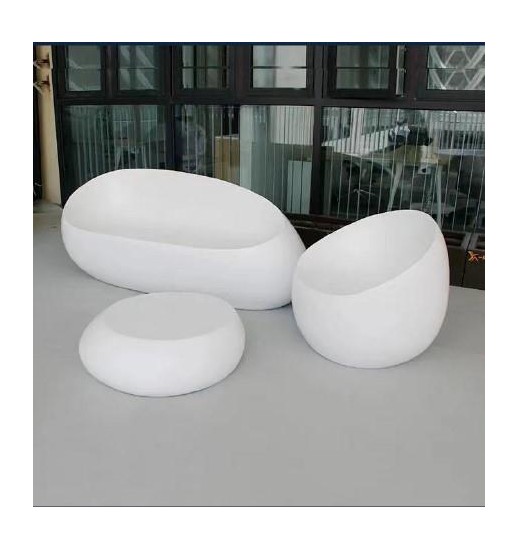 CADEIRAO GRANDE BRANCO ROTOMOLDAGEM...