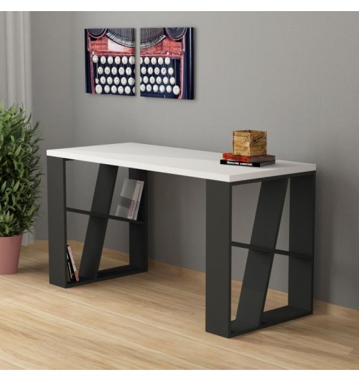 SECRETARIA AFEIRA HONEY WORKING...